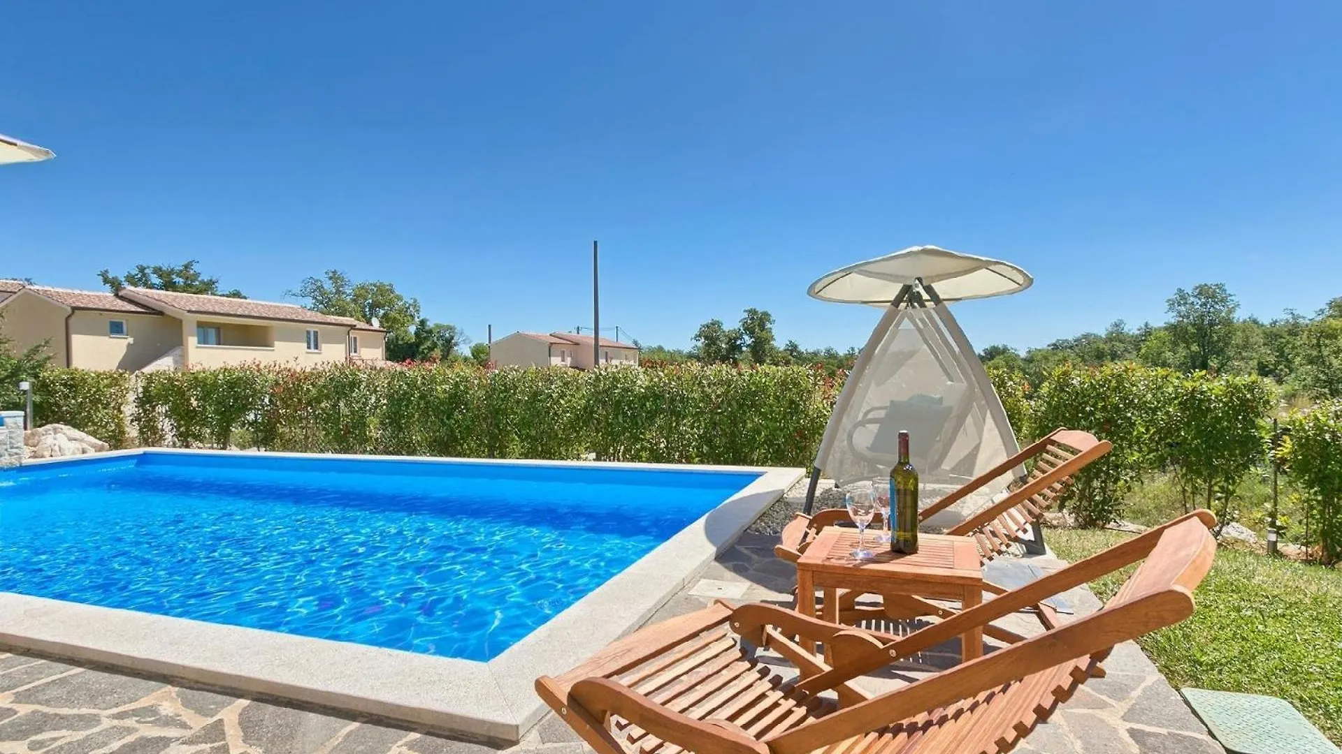 Holiday home Ferienhaus Mit Privatpool Fuer 12 Personen Ca 280 Qm In Muzini, Istrien Binnenland Von Istrien Zminj